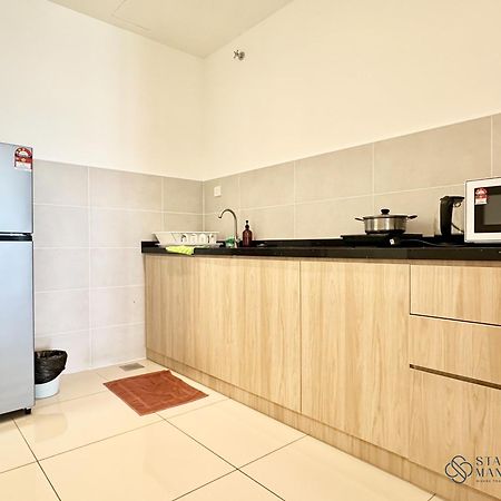 Bali Sea View Residences Melaka At Stayrene Bagian luar foto