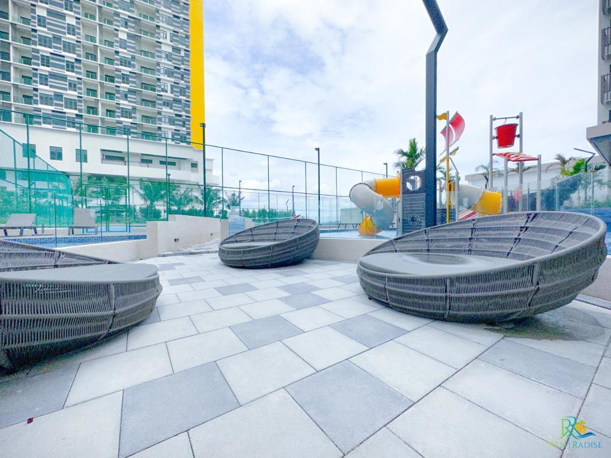 Bali Sea View Residences Melaka At Stayrene Bagian luar foto